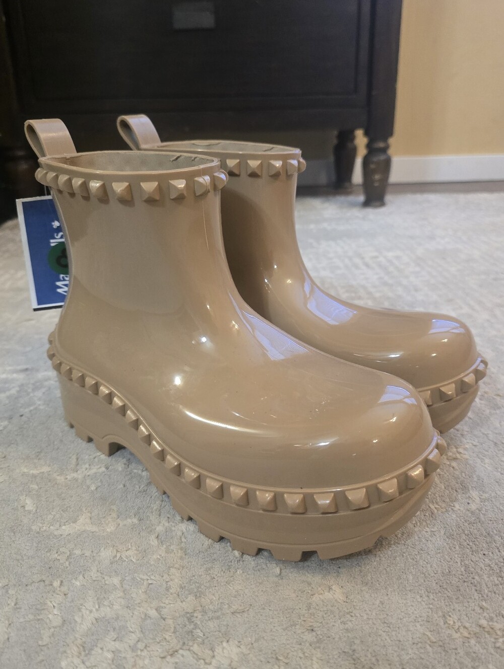 Carmen Sol Beige Studded Rain Ankle Chunky Boots